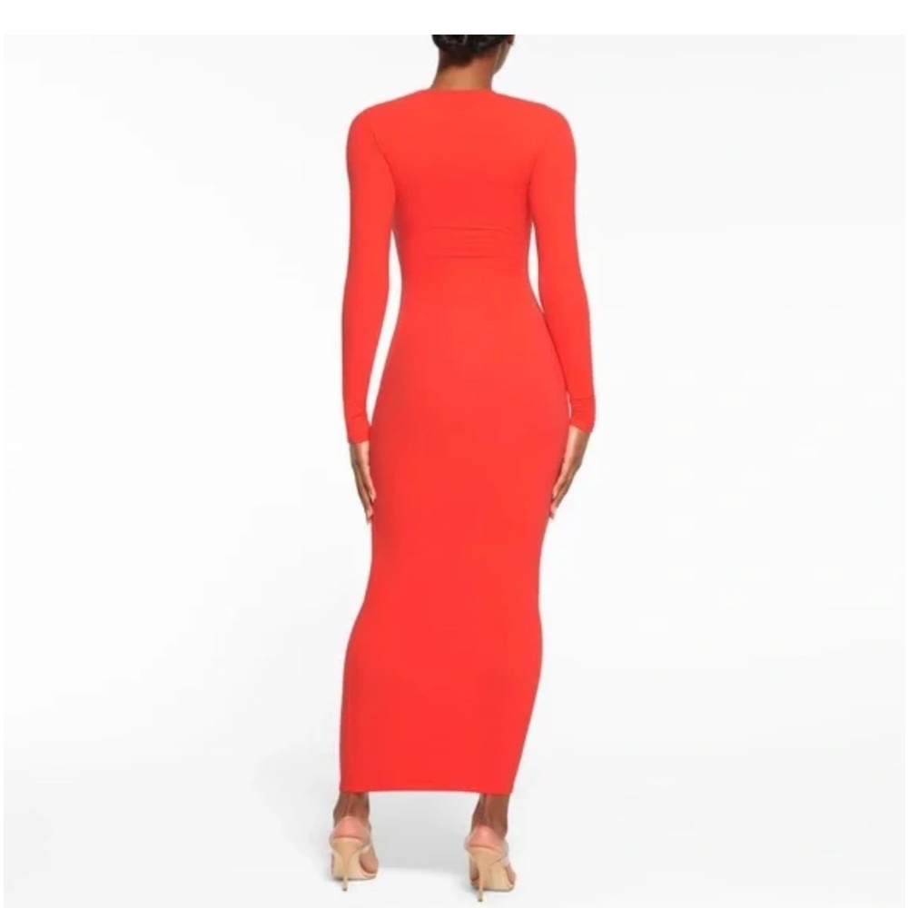 SKIMS  everinody fits dress - Picture 3 of 6